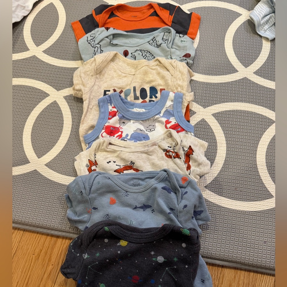 7 3-6 month short sleeve onesies